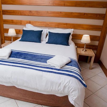 4 Gazelle Guesthouse Нелспрёйт Экстерьер фото